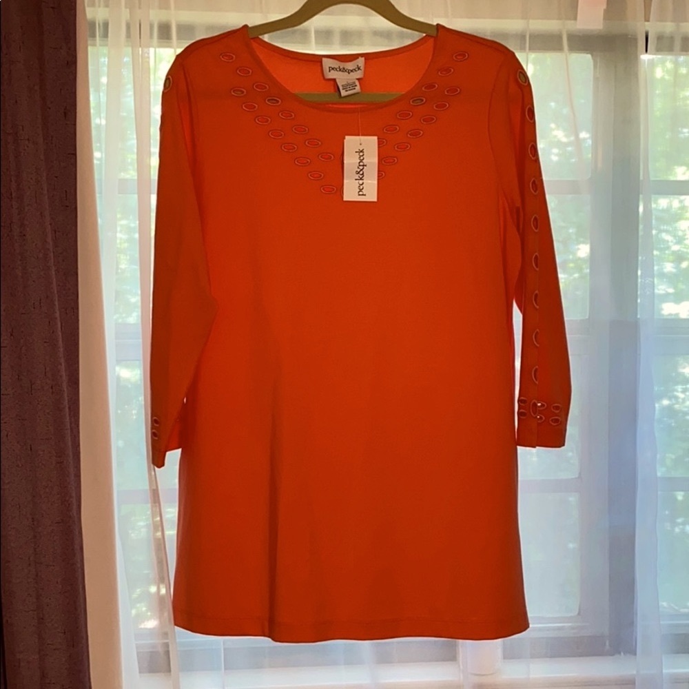 NWT Peck & peck tunic in coral.